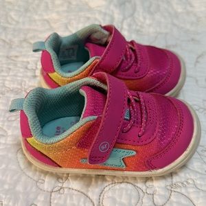Surprise Stride Rite shoes - pink - sz 4